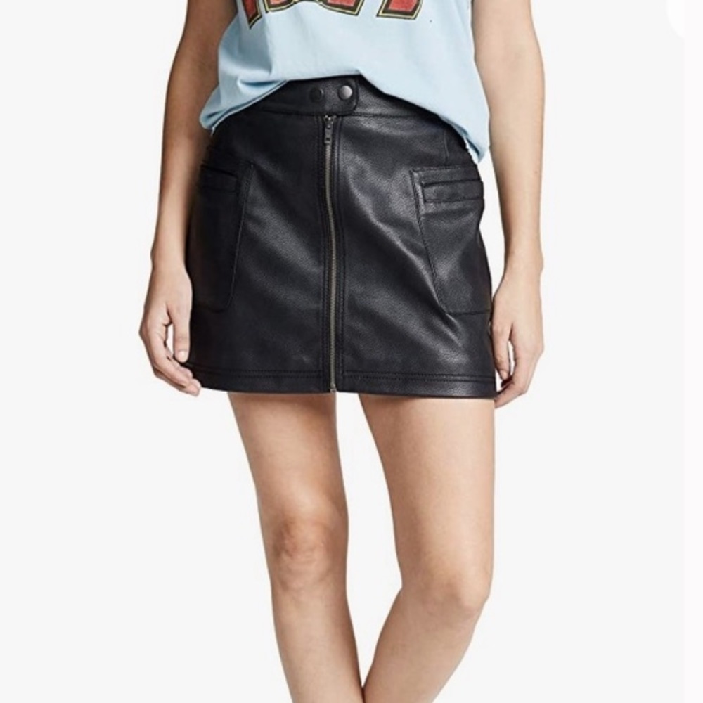Free People Faux Leather Front Zip Mini Skirt Size 0 - Picture 1 of 3
